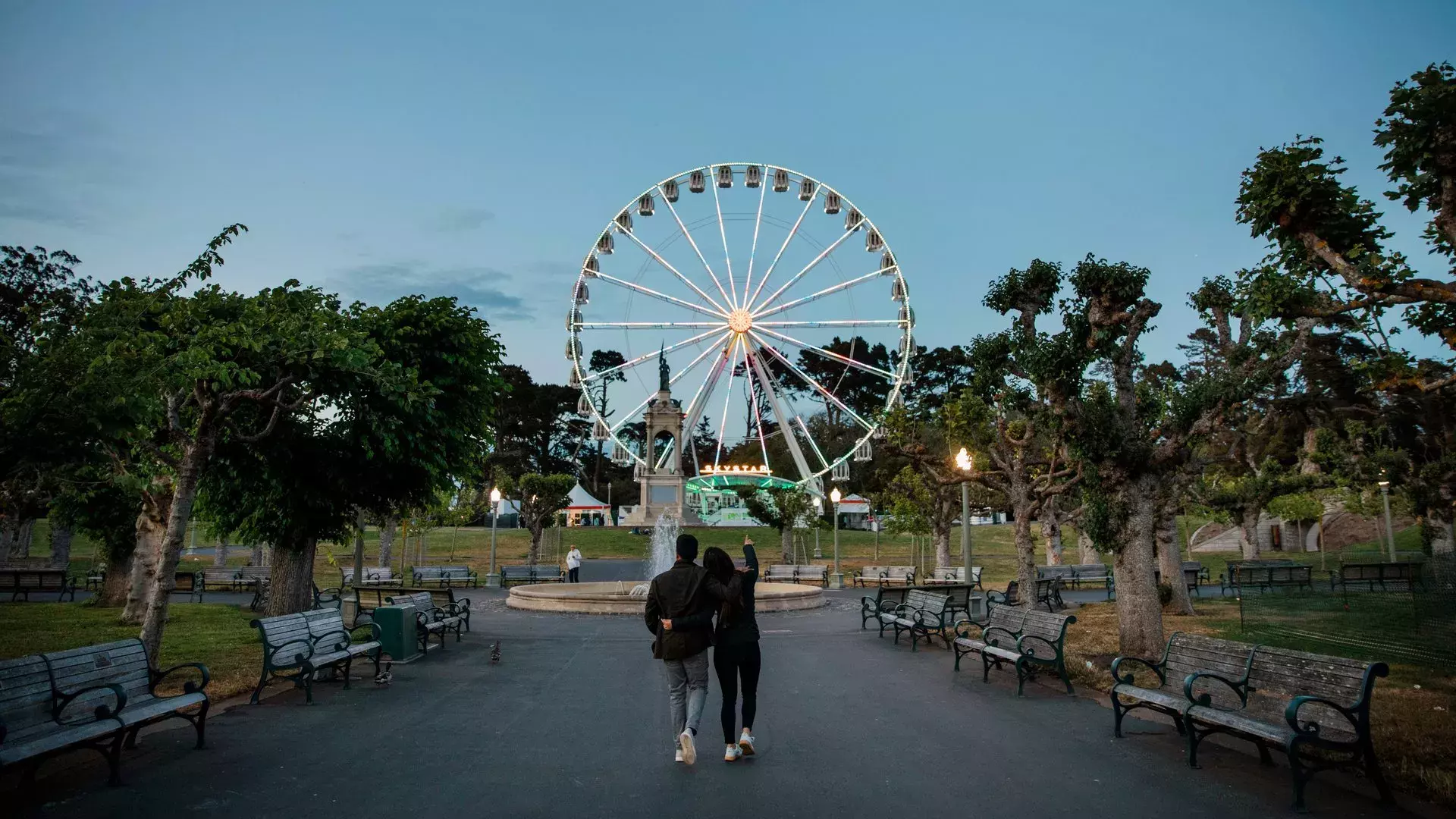 Walking around the Music Concourse in Golden Gate Park towards the Skystar Wheel