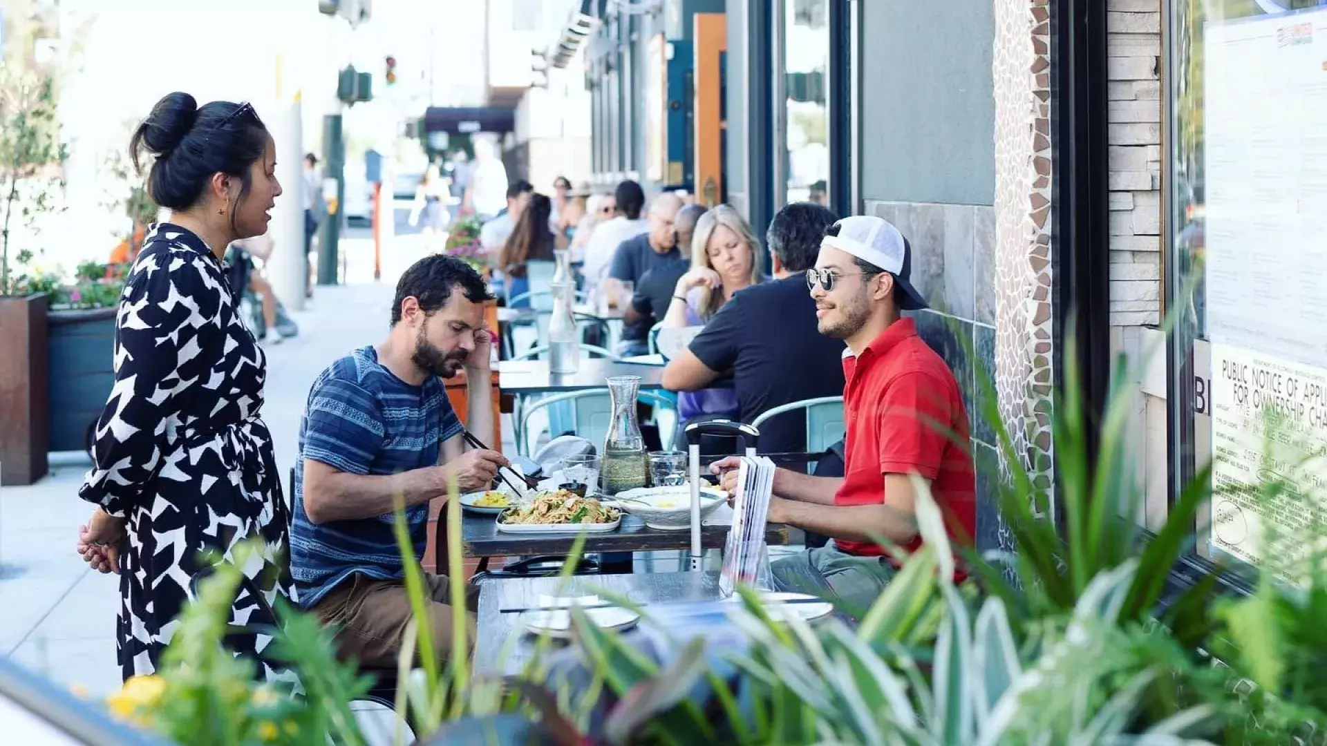 Diners enjoy a meal in San Francisco's Marina neighborhood.