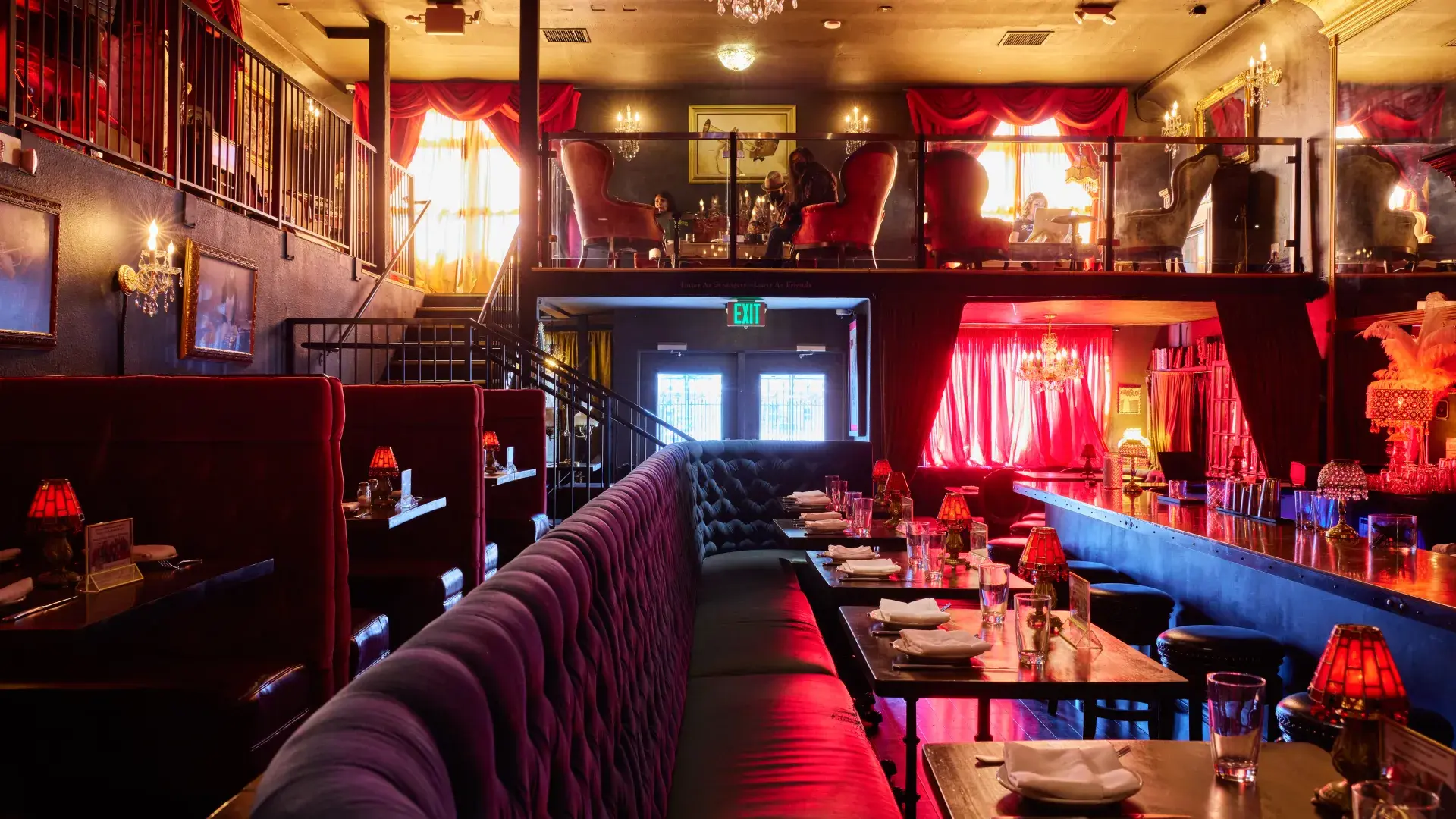 Old Skool Cafe Jazz themed Soul Food Restaurant