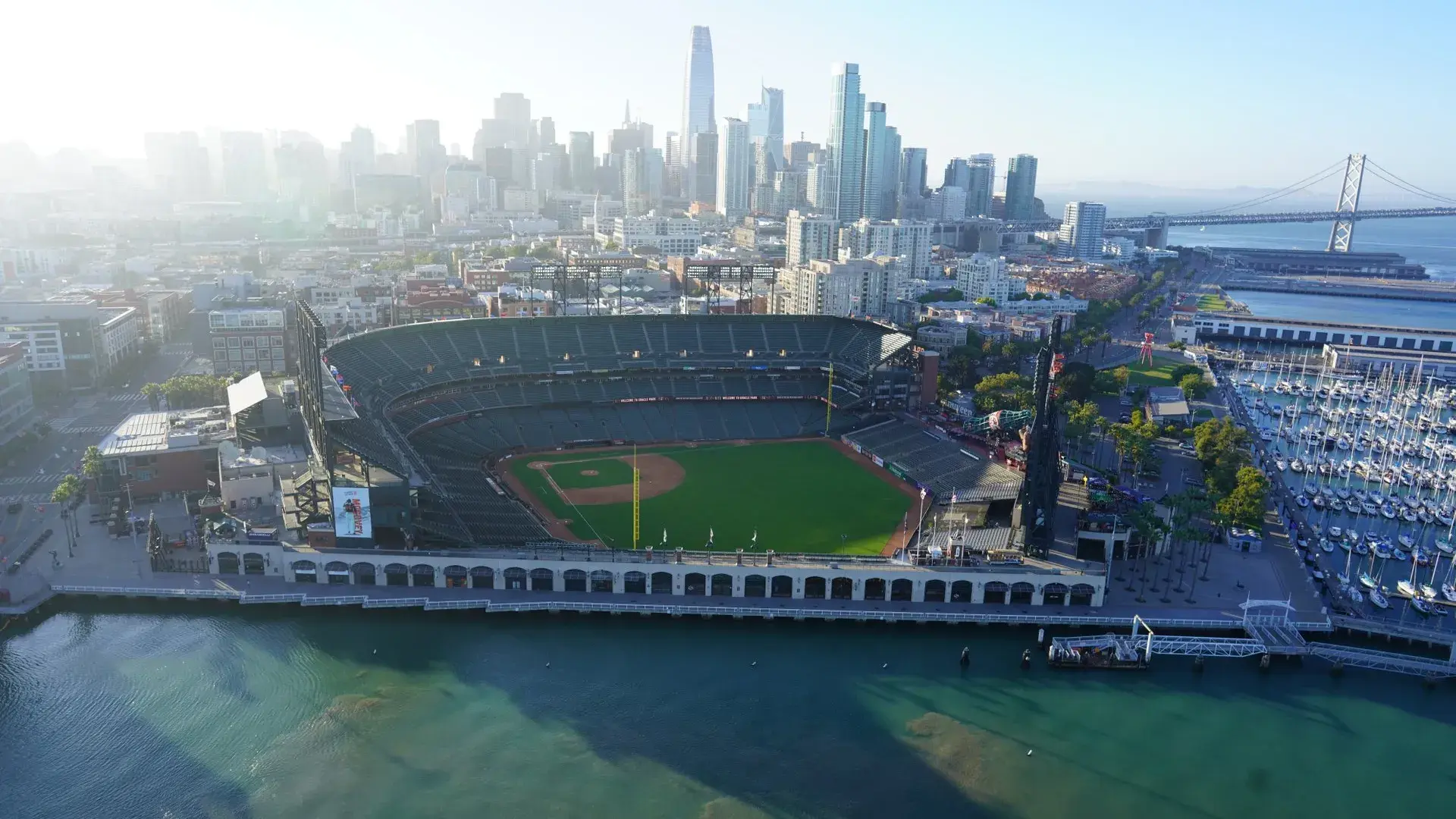 サンフランシスコのオラクルパークの航空写真