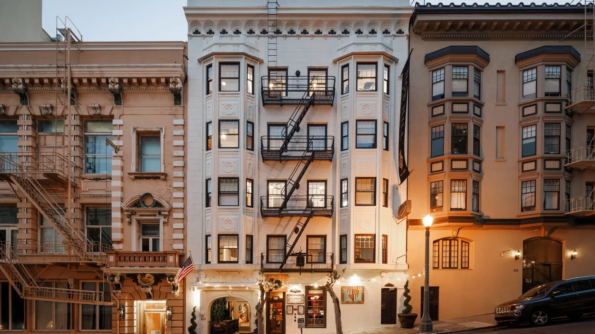 The exterior of San Francisco's Nob Hill Hotel