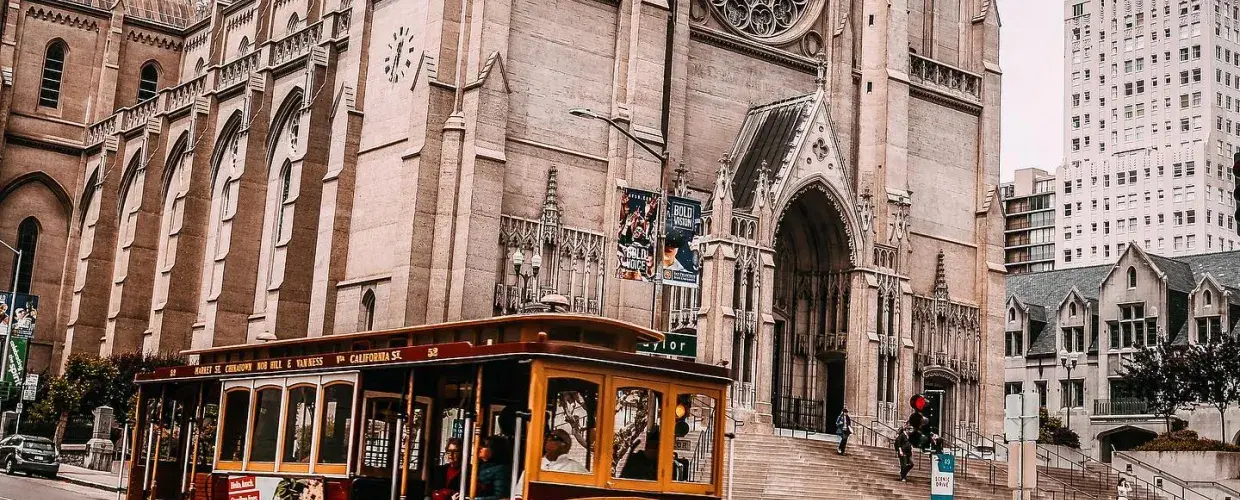 Your Guide to San Francisco's California Street Cable Car