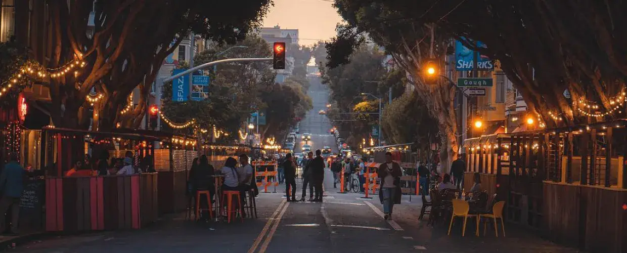 Hayes Valley outdoor dining at sunset 