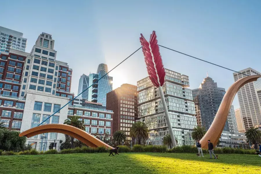 Cupids Bow on the Embarcadero