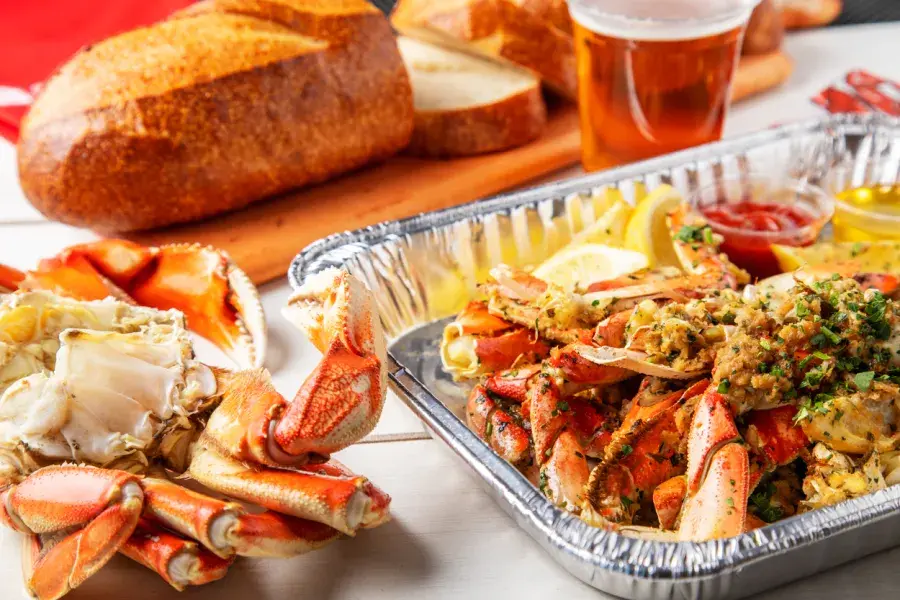 부댕의 빵과 게 요리