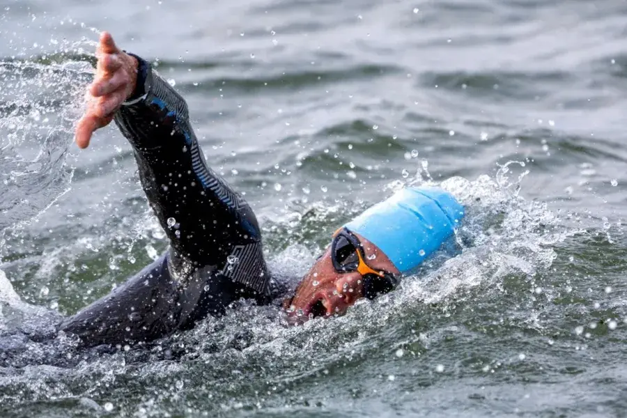 Escape From Alcatraz Swimmer