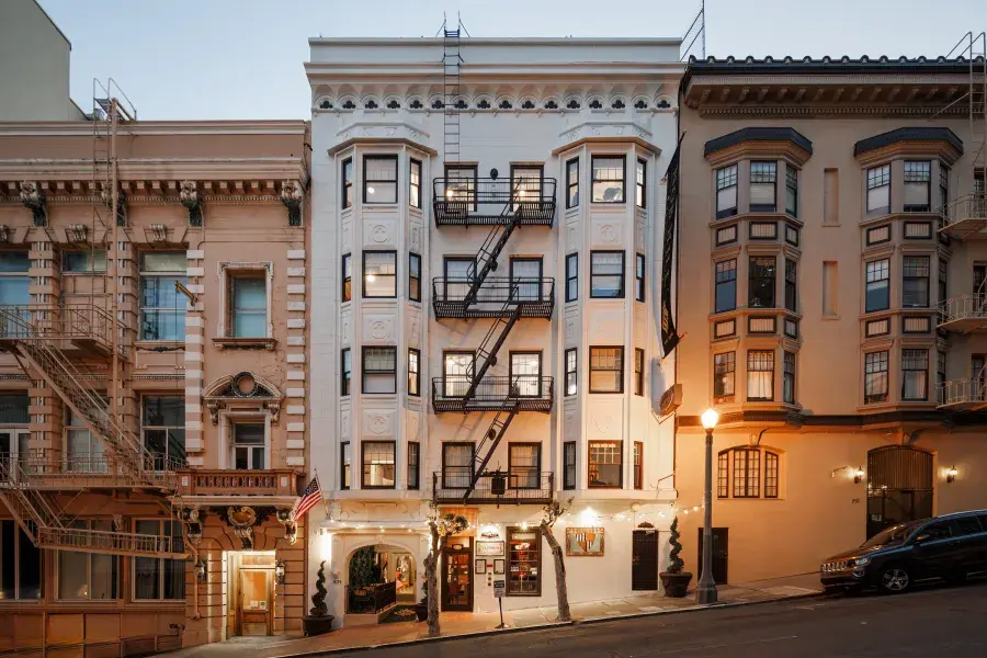 The exterior of San Francisco's Nob Hill Hotel