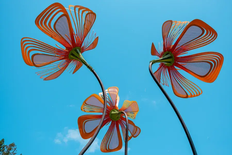 Flower statues at BottleRock Festival