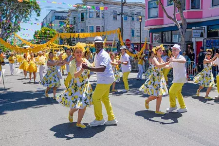 Couples dance in San Francisco's Mission District