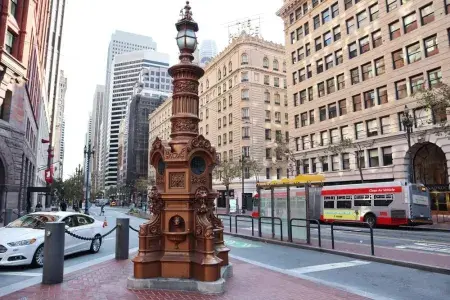 fountain in downtown san francisco