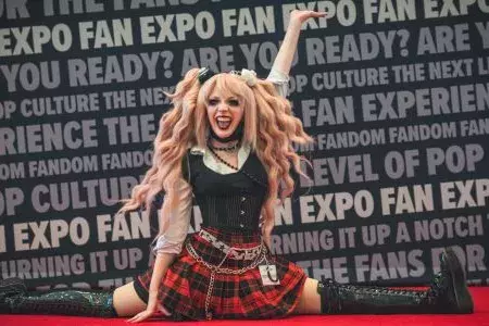Cosplayer at Fan Expo