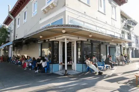 Diners enjoy al fresco meals in San Francisco's Richmond District.