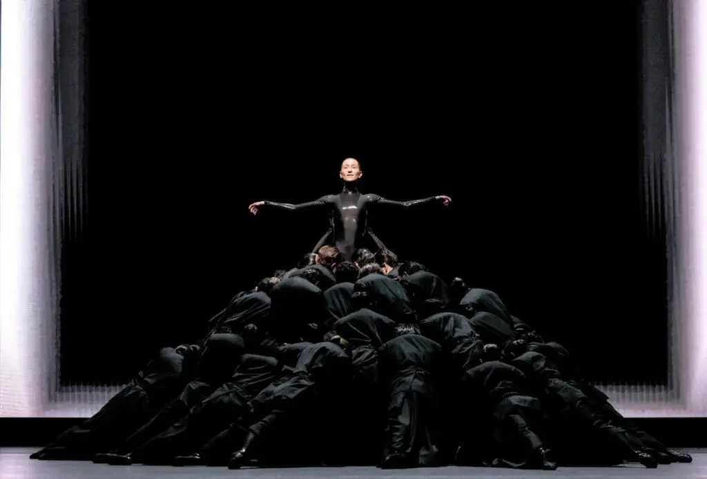 Jennifer Stahl and San Francisco Ballet in Aszure Barton and Sam Shepherd's Mere Mortals