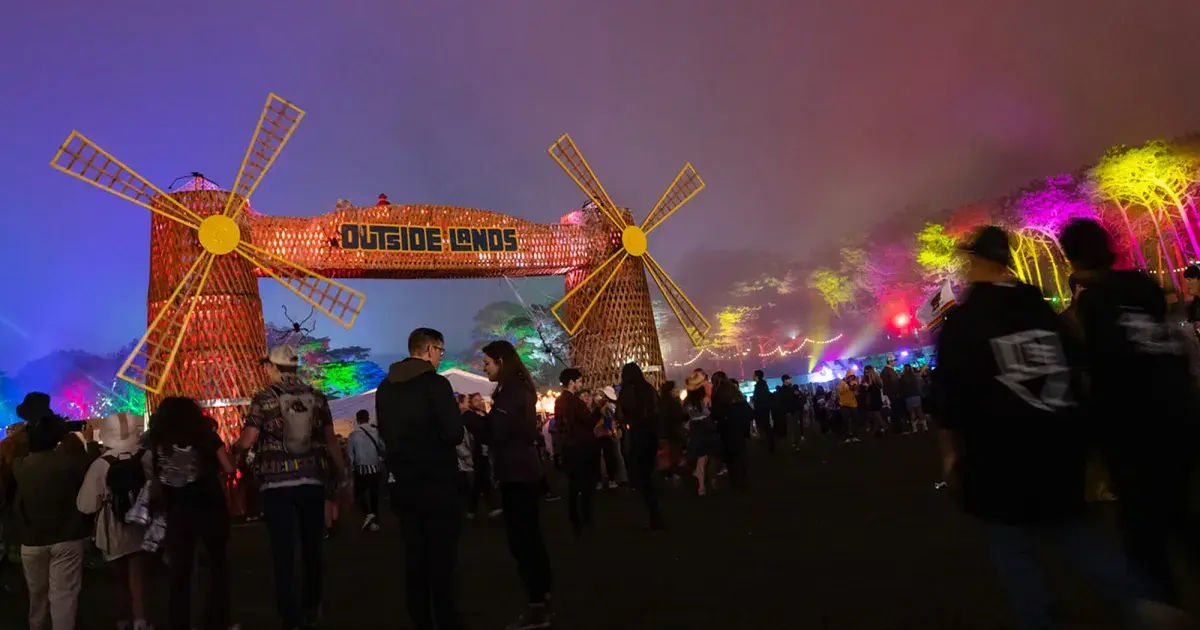 outside-lands-festival-neon-