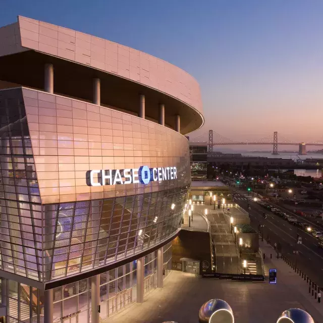 Canto sudeste do Chase Center