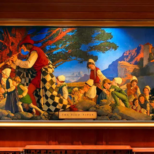 Mural de Pied Piper no Palace Hotel