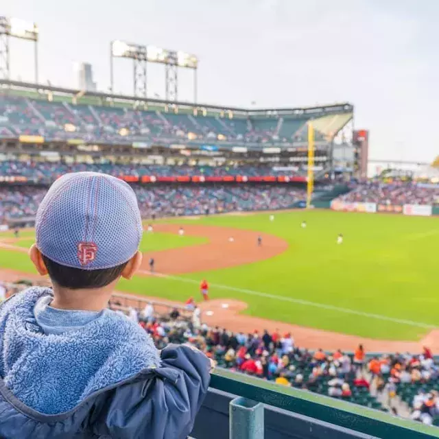 boy at oracle park