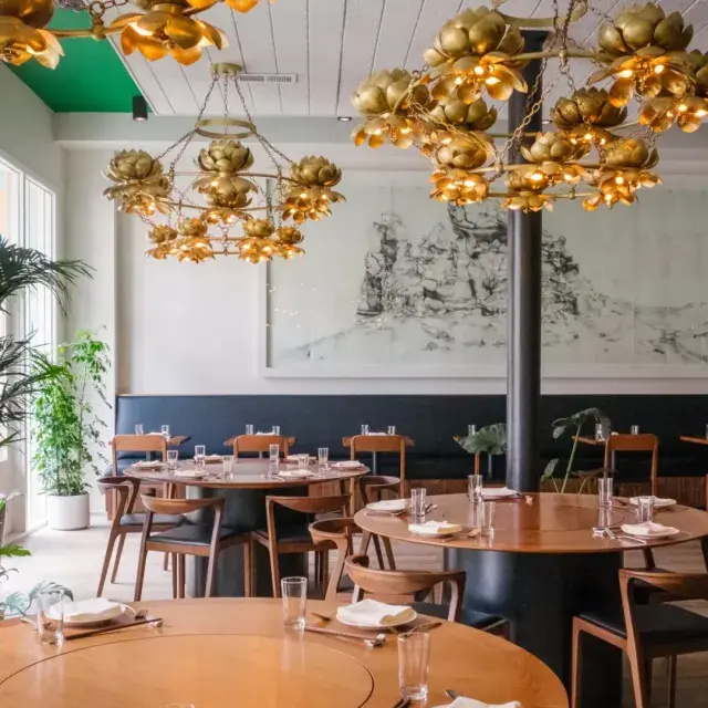 ミスター・ジュウス・ダイニングルーム