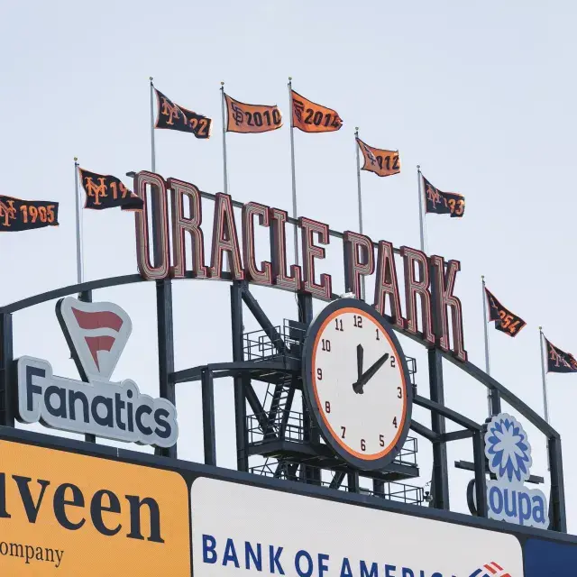 Sign at Oracle Park